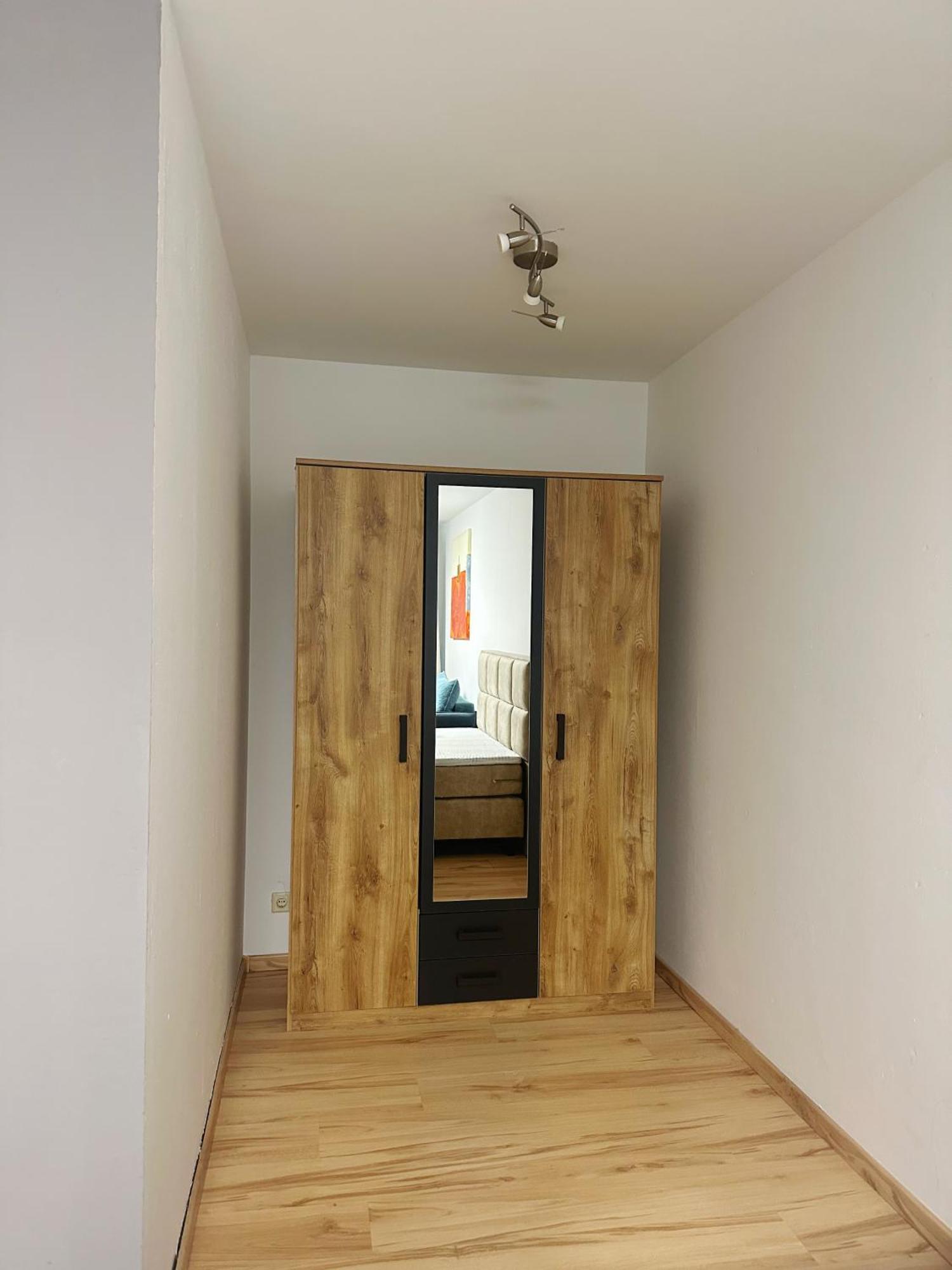 Messe Flughafen Nah Mit Waschmaschine Apartment Дюселдорф Екстериор снимка